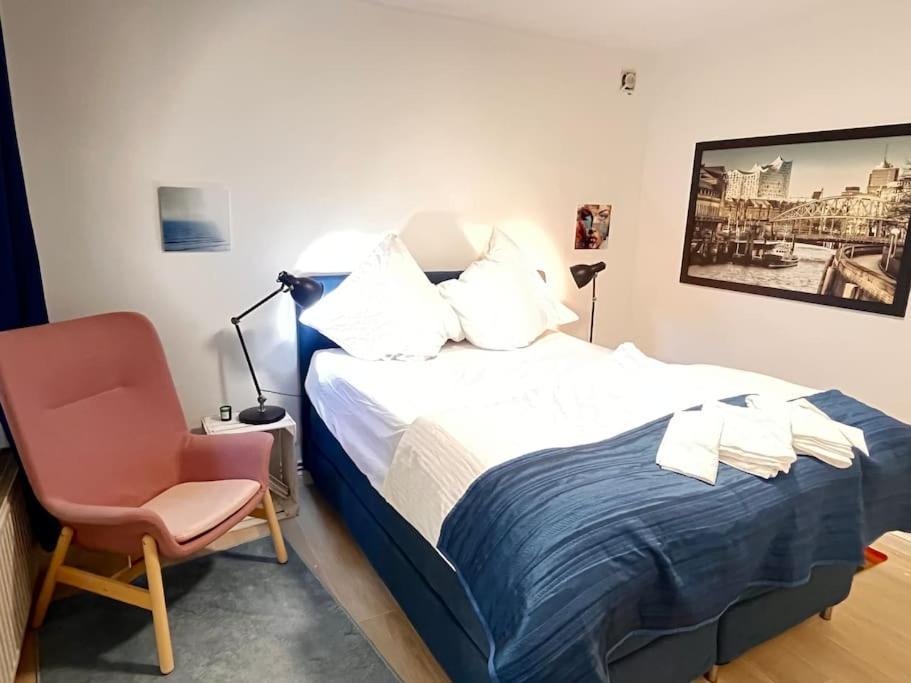 Apartment Gemuetliche, Grosse 6-zkb,eg-wohnung Im Herzen Eimsbuettels-2wc&2duschen Hamburg